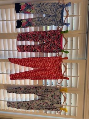4 pairs size S leggings